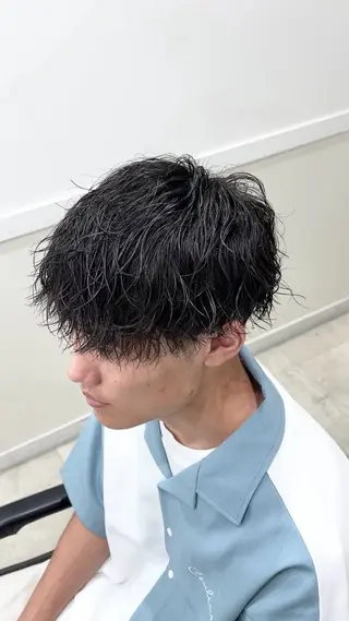 ショート パーマ メンズ クセを最大限に活かす メンズパーマ奈良大祐のヘアスタイル