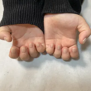 ネイル 𝕐𝕌𝕄𝔼 ┊︎unwindのネイルデザイン