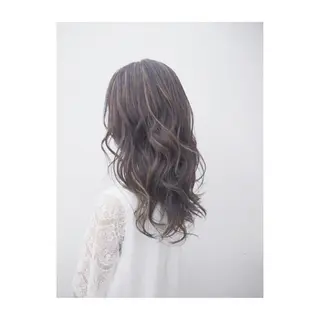 ロング カラー 永岡 鉄平のヘアスタイル
