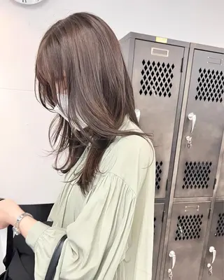 セミロング カラー 樫原裕二/レイヤー カット/透明感カラーのヘアスタイル