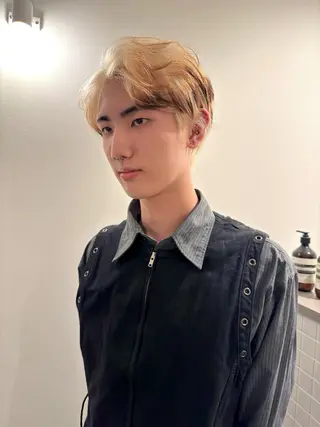 ショート カラー デザイン/レイヤー Kaito🐩/栄のヘアスタイル