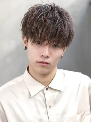 ショート カラー Eir 高槻所属・デザイナーズサロン Eir高槻のヘアスタイル