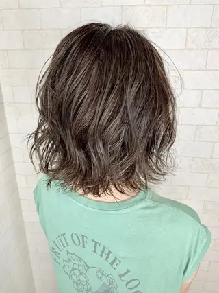 ミディアム カラー 神野 雅樹のヘアスタイル