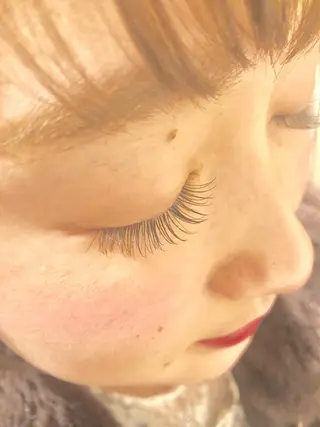 マツエク・マツパ arev所属・矢野 詩依奈の眉毛・アイブロウイメージ