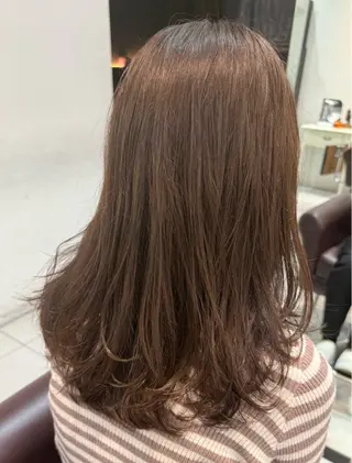 セミロング 濱田 さらさのヘアスタイル