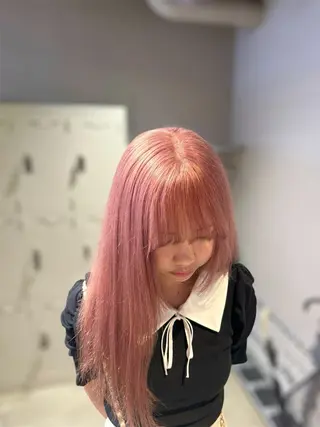 セミロング カラー ヘアアレンジ 顔まわりカット の達人のヘアスタイル