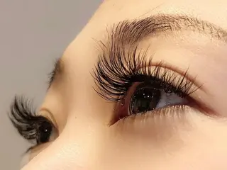 マツエク・マツパ East AkkA eyelash所属・オザキ -のマツエク・マツパデザイン