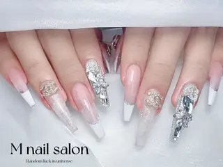 ネイル M🌷nail 長さだし専門店のネイルデザイン