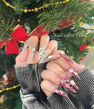 ネイル TIDY M&Mのネイルデザイン