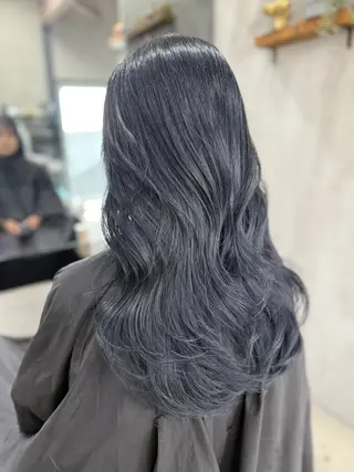 ロング カラー AIRI layer cut hairのヘアスタイル