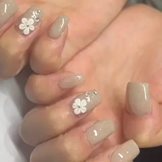 ネイル Allure 小山店 結咲(ゆいさ)のネイルデザイン