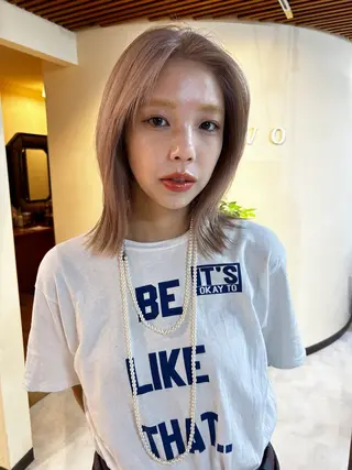 ミディアム 透明感/レイヤー/ 武士るな🌿‬のヘアスタイル