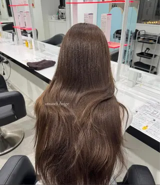 ロング レイヤーカット／ ハイトーン/Moeのヘアスタイル