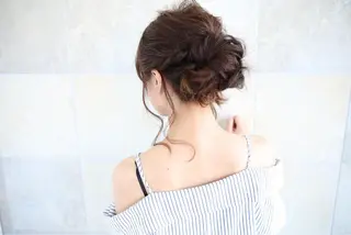 ロング ブリーチなしダブル/ レイヤーカット 小棹のヘアスタイル