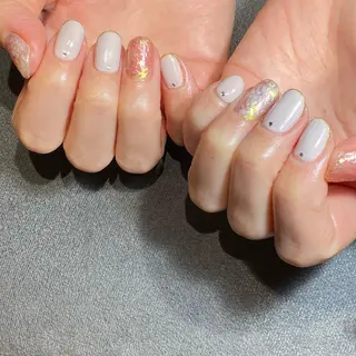 ネイル Flore (フロール)の眉毛・アイブロウイメージ