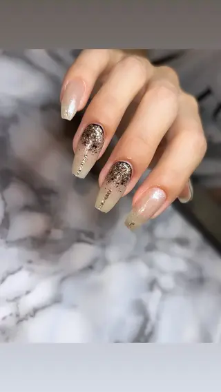 ネイル Prettiest nailのネイルデザイン
