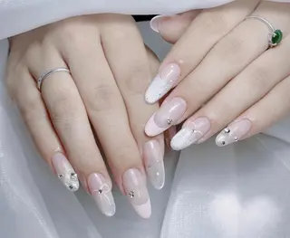 ネイル Pure&Rich Nailのネイルデザイン