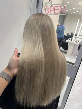 ロング 韓国風🫧艶カラー 💟ran💟のヘアスタイル