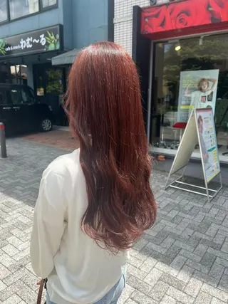 カラー *インナーカラー* 植松彩音のヘアスタイル