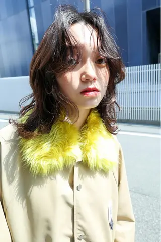 セミロング カラー 🩵FERIA 桃山台　足立あゆみのヘアスタイル