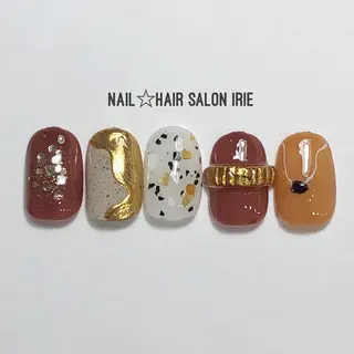 ネイル Hair salon Irie所属・與儀 知佳のネイルデザイン