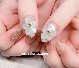 ネイル R inのネイルデザイン