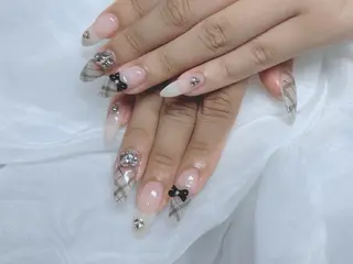 ネイル GO TODAY SHAiRE SALON所属・Amuree nailのネイルデザイン