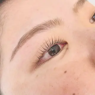 マツエク・マツパ 松岡 アユミ  berryのマツエク・マツパデザイン