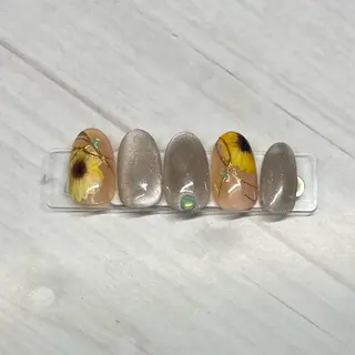 ネイル 石松 姫花のネイルデザイン