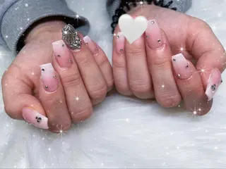 ネイル nailsalon Queen Stellar所属・クイーンステラ mocaのネイルデザイン