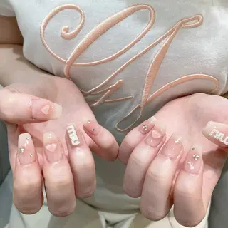 ネイル GO TODAY SHAiRE SALON 表参道colore店所属・emmi nailのネイルデザイン