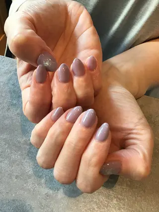 ネイル Nest 岩崎のネイルデザイン