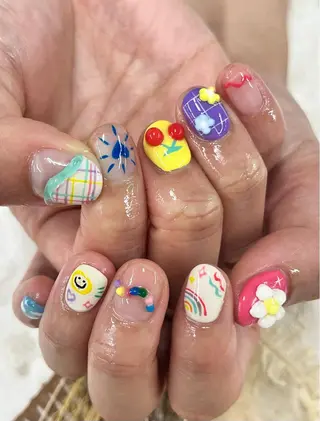 ネイル Basic町田本店 Suzunaのネイルデザイン