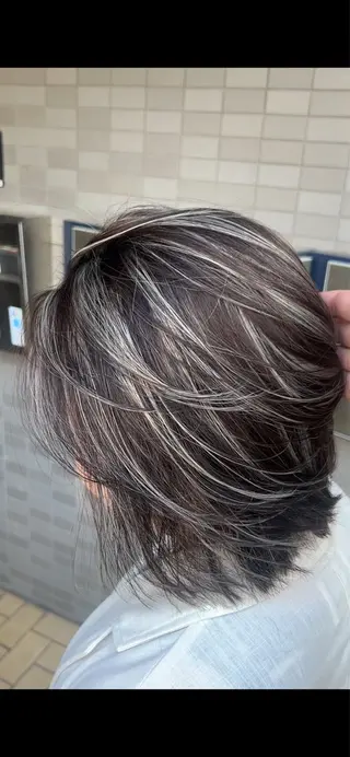 ミディアム カラー 表参道/ハイライト バレイヤージュのヘアスタイル