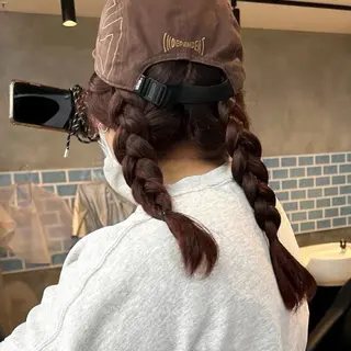 ミディアム カラー おぐらみゆう 🍎ボブ/ショートのヘアスタイル