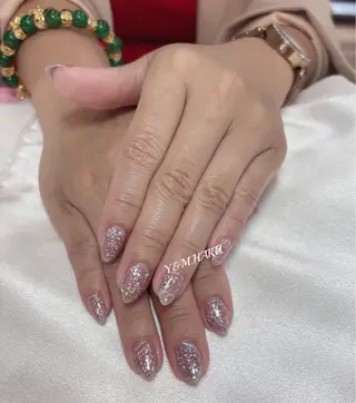 ネイル Ui_Amor (パラジェル)のネイルデザイン