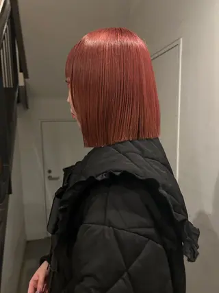 ショート hen所属・心斎橋/レイヤー/ ブリーチ/モエのヘアスタイル