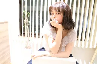 ミディアム カラー パーマ ヘアアレンジ ネイル マツエク・マツパ ハイトーン特化🤍 浦住のヘアスタイル