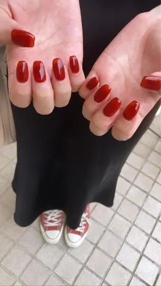 ネイル nailsalon　hue所属・小山 羽奈のネイルデザイン
