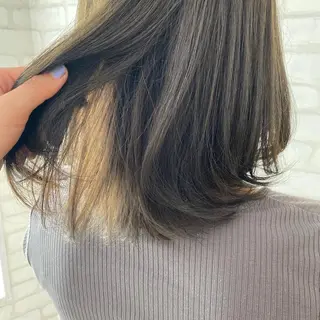 ミディアム カラー abilita AZUSAのヘアスタイル