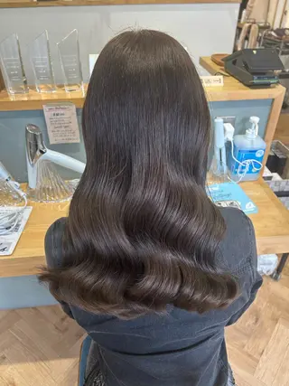 ロング カラー merc.🕊大西‎ 香瑚のヘアスタイル