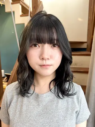 ミディアム カラー 透明感カラー/ハイト ーン/メイク/umiのヘアスタイル