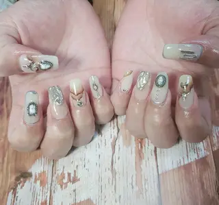 ネイル ビジュード ネイルのネイルデザイン