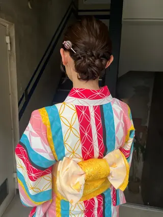 艶髪/ハイトーン/ ヘアセット/モエノのヘアスタイル