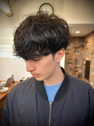 ミディアム パーマ メンズパーマ メンズカットYUKIのヘアスタイル