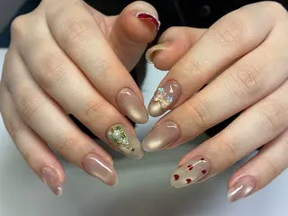 ネイル &CHOU CHOU nail.misaのネイルデザイン