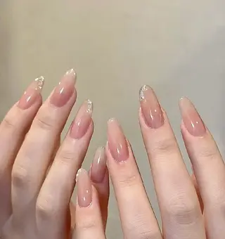 ネイル Oomiya 服部のネイルデザイン