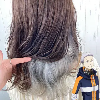 セミロング カラー ウルフカット 渋谷の人のヘアスタイル