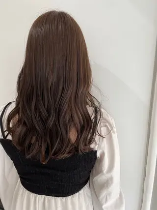 ロング カラー sai トータルビューティーサロン所属・sai  塩﨑 咲妃のヘアスタイル