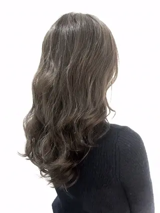 セミロング カラー modern made モダンメイド所属・イメチェン☆丁寧接客 田中 優貴のヘアスタイル